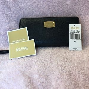 Black Michael Kors wallet